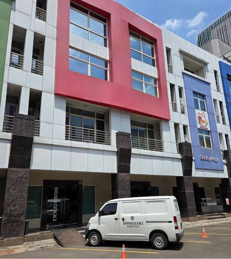 Hoshizaki Office Entrance